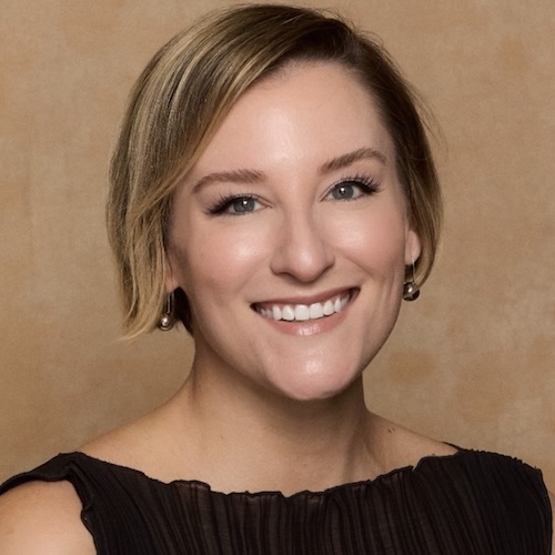 Portrait of Lindsay Miller