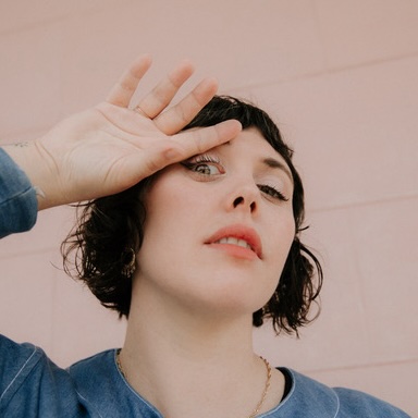 Portrait of Lora Mathis