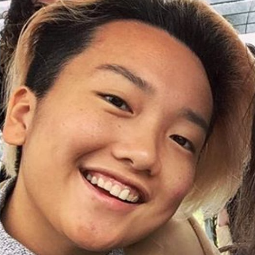 Portrait of Leslie Xia