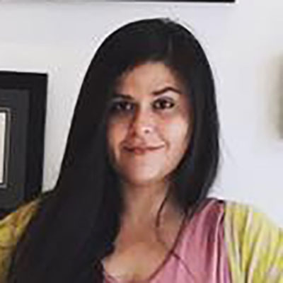 Portrait of Viviana Olen