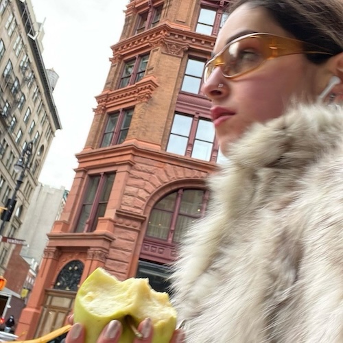 Portrait of Sarah Chekfa