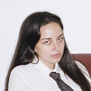 Portrait of Willa Bennett