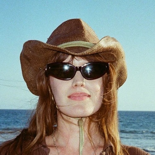 Portrait of Molly Bounds