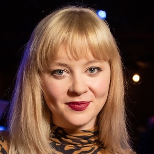 Portrait of ​​Rebecca Jennings