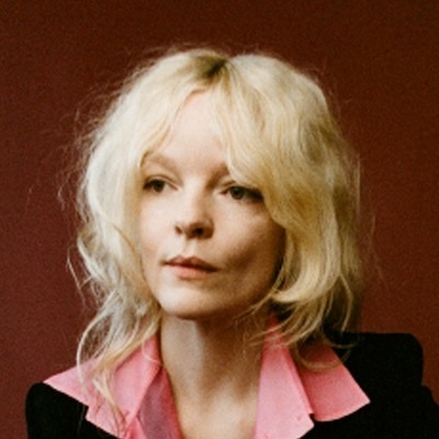 Portrait of Jessica Pratt