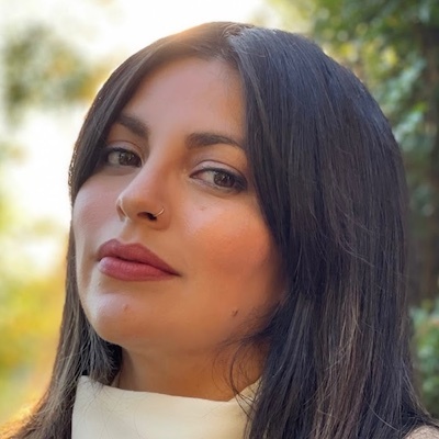 Portrait of Alex Zaragoza