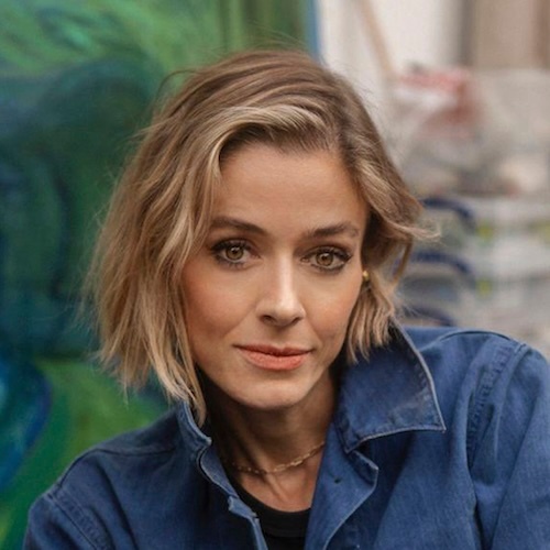 Portrait of Vanessa Raw