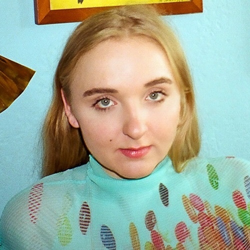Portrait of Kelsey Armstrong