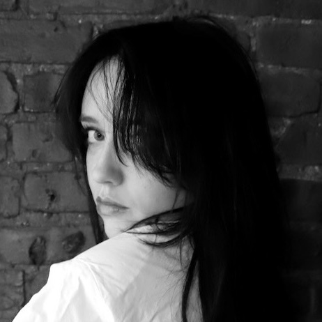 Portrait of Erin Evans
