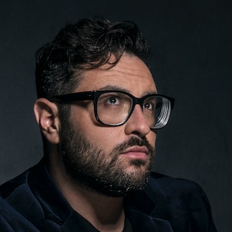 Portrait of Eliot Glazer