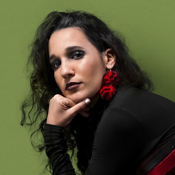 Portrait of  ILe