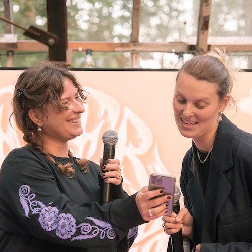 Portrait of  Nicole Jonasson and Ida Lissner