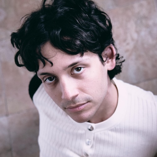 Portrait of Liam Benzvi